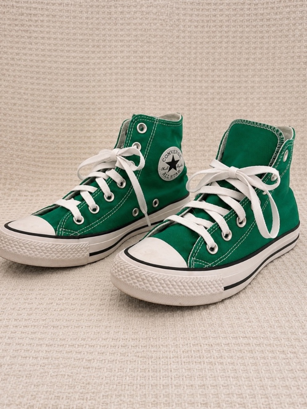 Converse Chuck Taylor All Star Green High Top Sneakers Women’s 6
